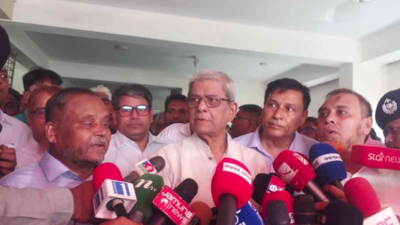 বিএনপিকে যারা ফ্যাসিবাদী বলে তাদের জ্ঞানের অভাব আছে: মির্জা ফখরুল
