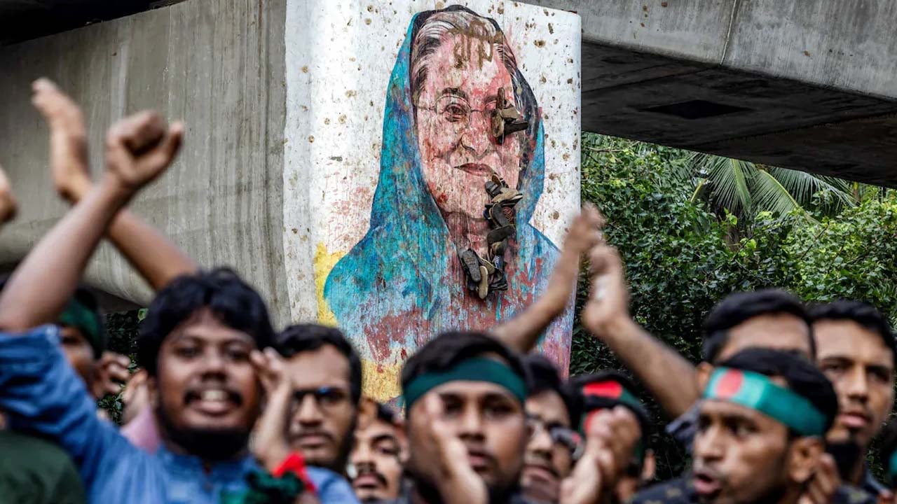 এ বছরই দেশে ফিরবো 1