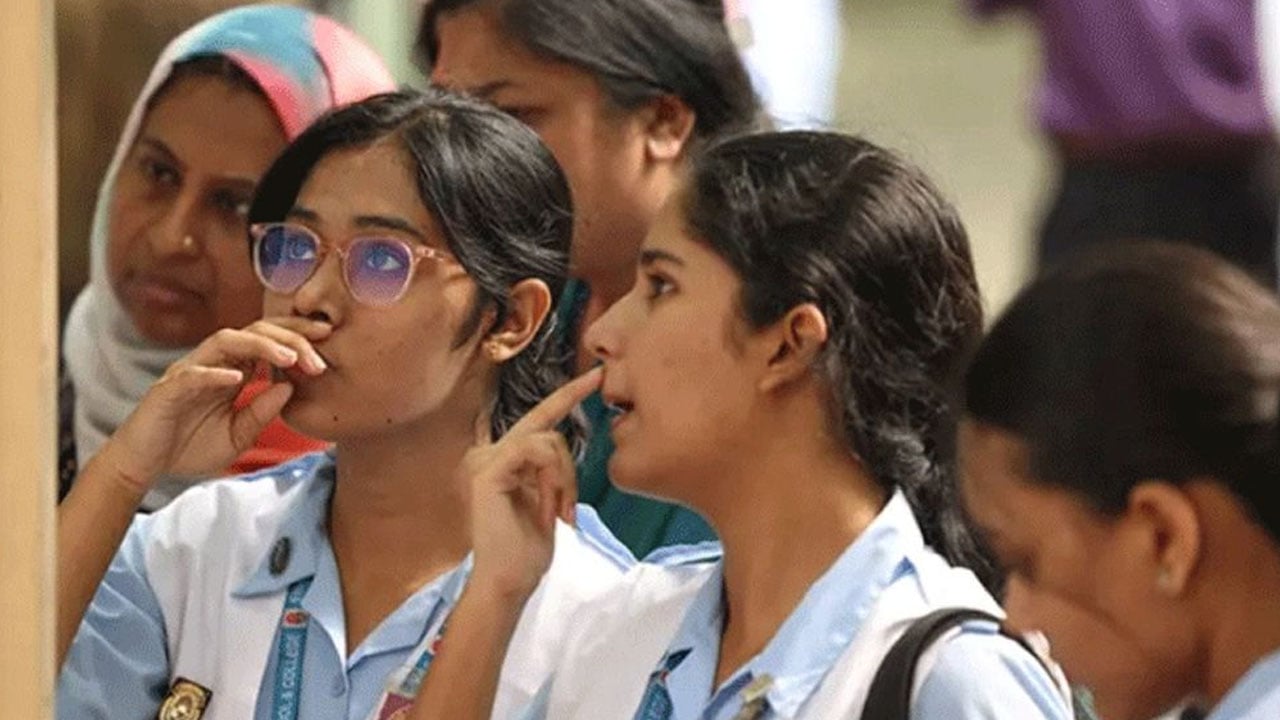 এসএসসির খাতা পুনর্মূল্যায়নের ফল প্রকাশের তারিখ জানাল বোর্ড