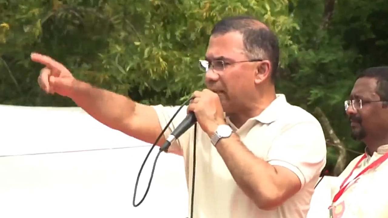 বিনিয়োগের জন্য দেশে শান্তি-শৃঙ্খলা নিশ্চিতের আহ্বান প্রধানমন্ত্রীর