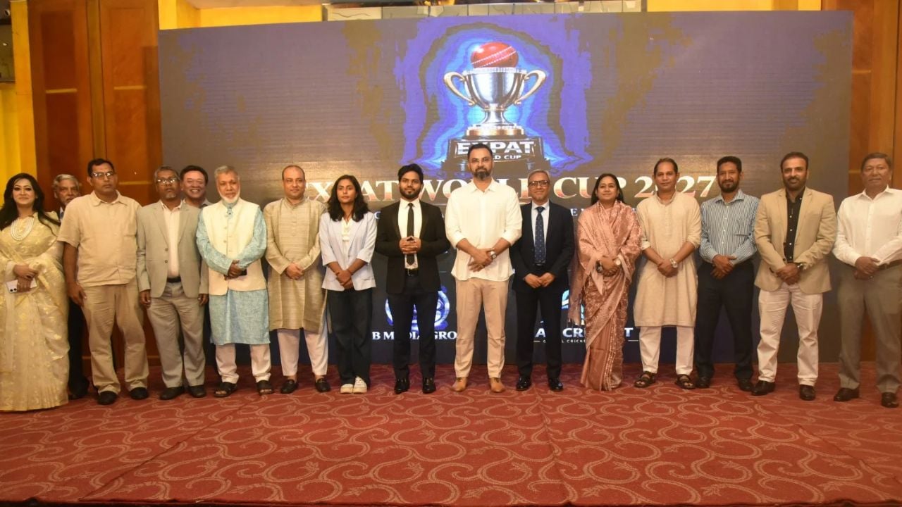 এক্সপ্যাট ওয়ার্ল্ড কাপ ২০২৭-এর আনুষ্ঠানিক ঘোষণা করা হয় ঢাকার একটি পাঁতারকা হোটেলে