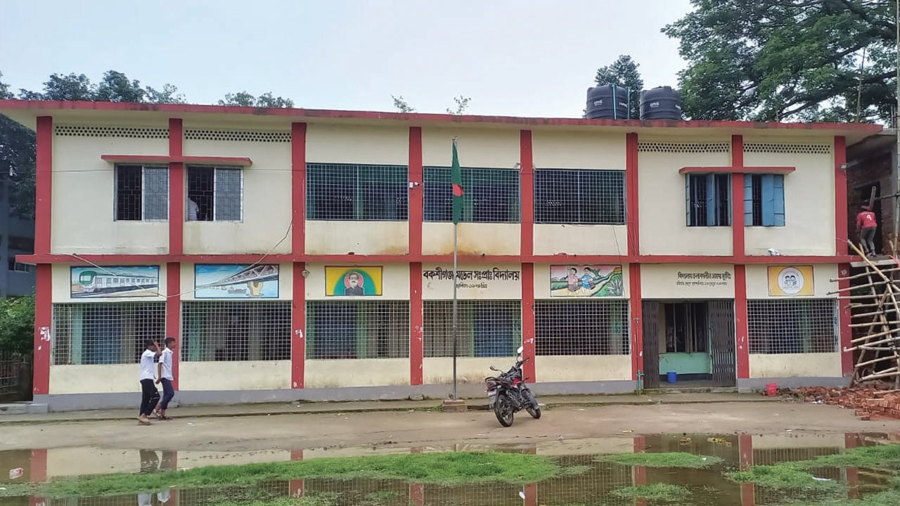জামালপুরে ৪৭৩ প্রাথমিক বিদ্যালয়ে নেই প্রধান শিক্ষক