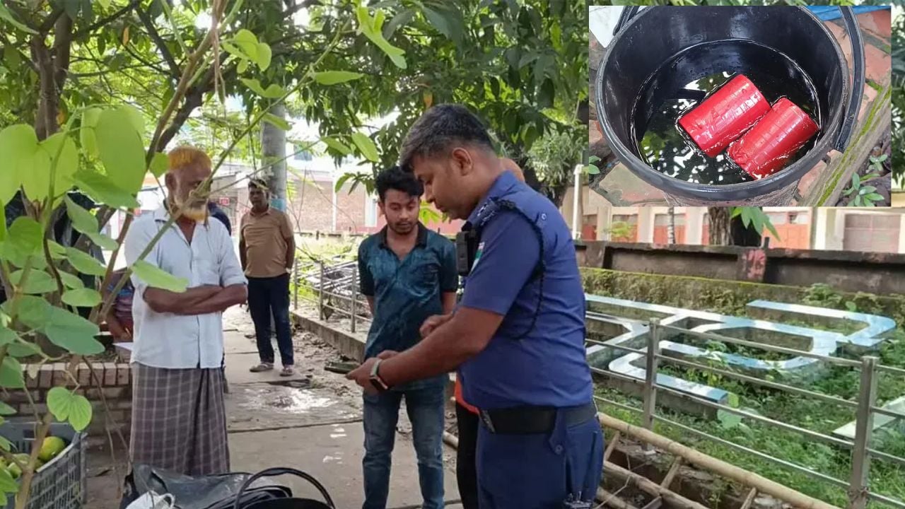 ঝিনাইদহ ডিসি কোর্টের সামনে থেকে দুটি ককটেলসদৃশ বস্তু উদ্ধার