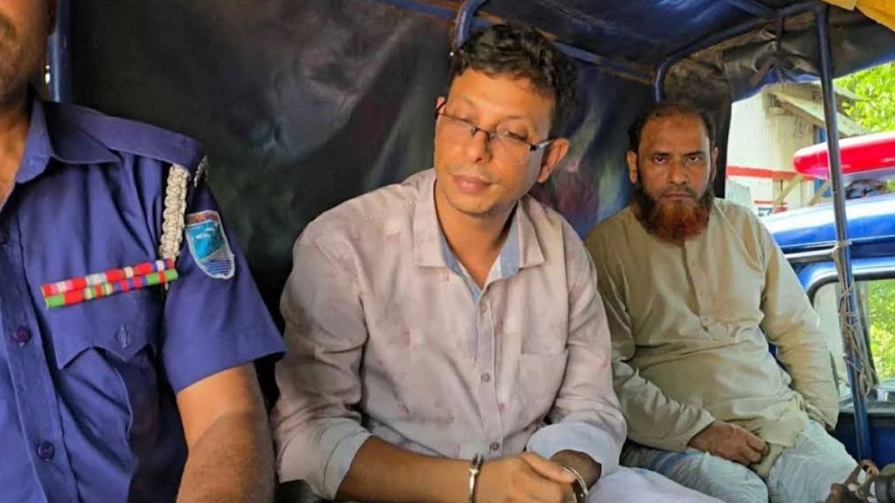 শিশুর পা মুচড়ে দেওয়ার ঘটনায় আটক ৩, চাচি পলাতক