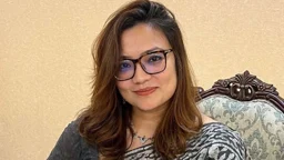 শিবিরকর্মীদের বিরুদ্ধে হয়রানির অভিযোগ ঢাবি শিক্ষক মোনামীর