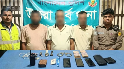 ডিজিএফআই সদস্য পরিচয়ে চাঁদা দাবি, গ্রেপ্তার ৩