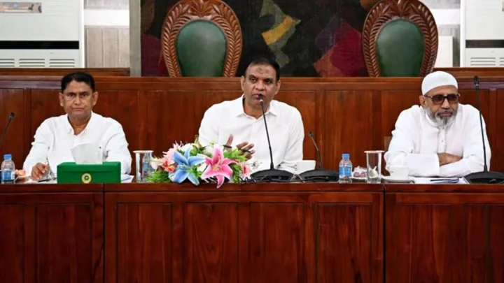 সংসদ মেডিকেল সেন্টারে ১০ শয্যার হাসপাতাল নির্মাণের প্রস্তাব