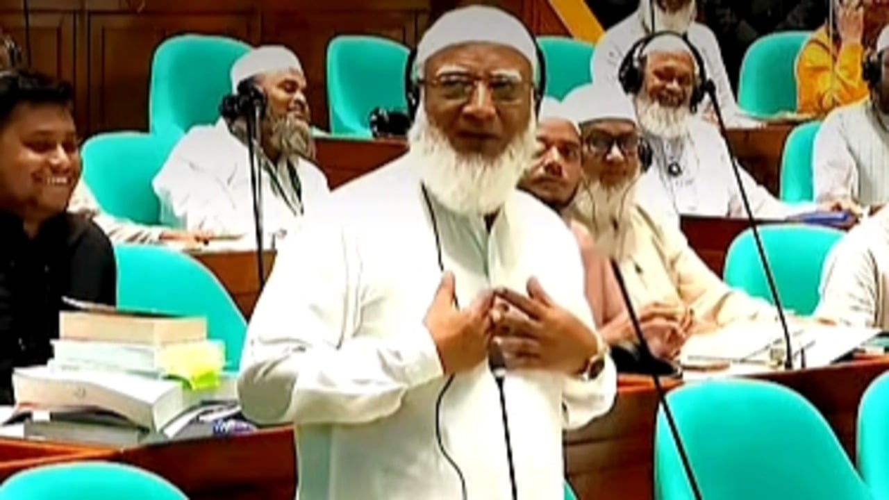 ‘ইসলামী ব্যাংকের অর্থ জামায়াতের নির্বাচনী তহবিলে গেছে প্রমাণ করতে পারলে মেডেল দেব’