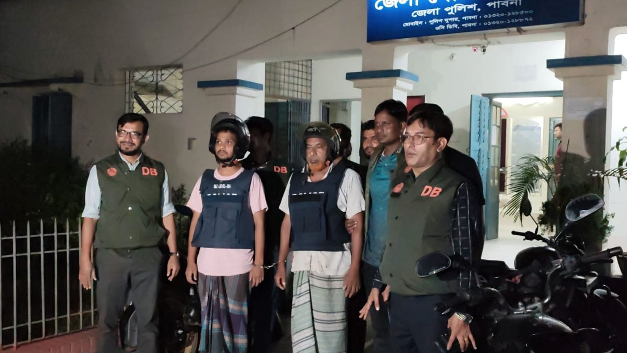 শিশুকে ধর্ষণের পর হত্যা, মরদেহ ঘরে রেখে খুঁজতে থাকেন আসামিরাও