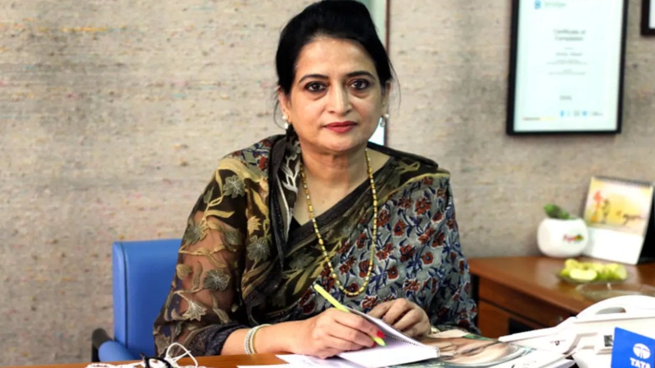 সাবেক সংসদ সদস্য ও নারী উদ্যোক্তা সেলিমা আহমাদ মারা গেছেন