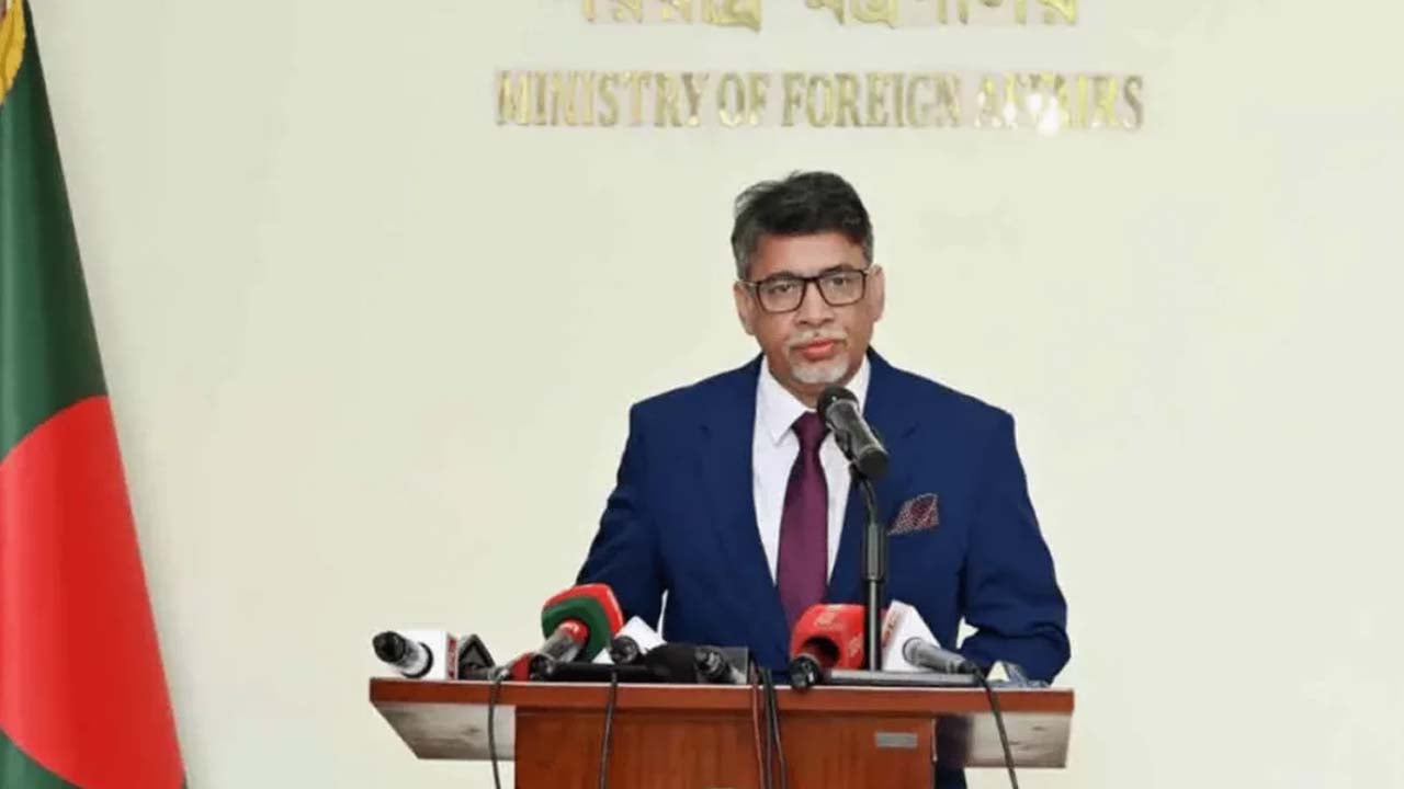 ‘প্রধানমন্ত্রীর ভারত সফরের আগে অনুকূল পরিবেশ চায় বাংলাদেশ’
