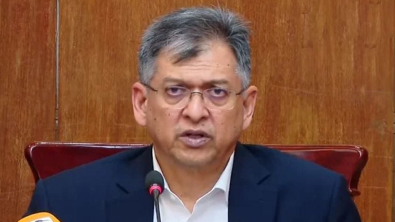 তেজগাঁও কলেজের মসজিদ থেকে আটকদের বিষয়ে যা বললেন স্বরাষ্ট্রমন্ত্রী
