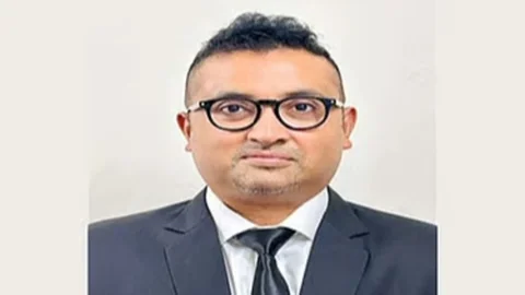 ঊর্ধ্বতন কর্মকর্তার নির্দেশে জিয়ার মরদেহ পাহাড়ে নিয়ে যান মোজাফফর: প্রসিকিউটর