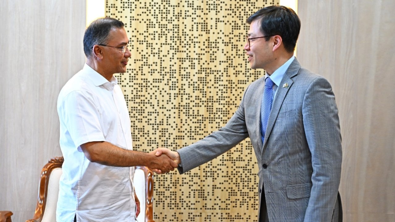 বাংলাদেশে আরও বিনিয়োগে আগ্রহী দক্ষিণ কোরিয়া