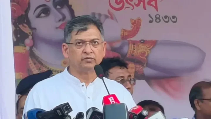 সংখ্যালঘু নয়, নাগরিক হিসেবে পরিচয় দিন: স্বরাষ্ট্রমন্ত্রী