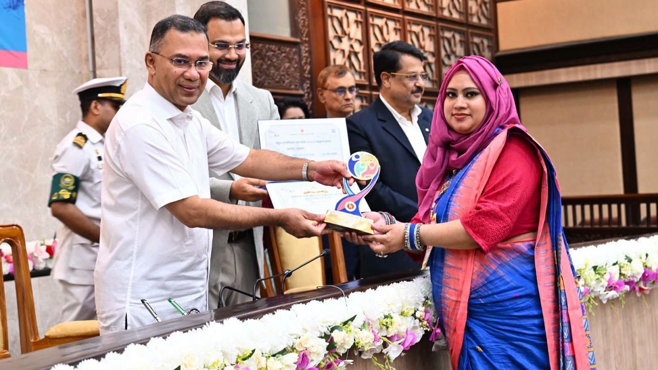 তরুণদের হাত ধরেই গড়ে উঠবে সবার জন্য বাংলাদেশ: প্রধানমন্ত্রী