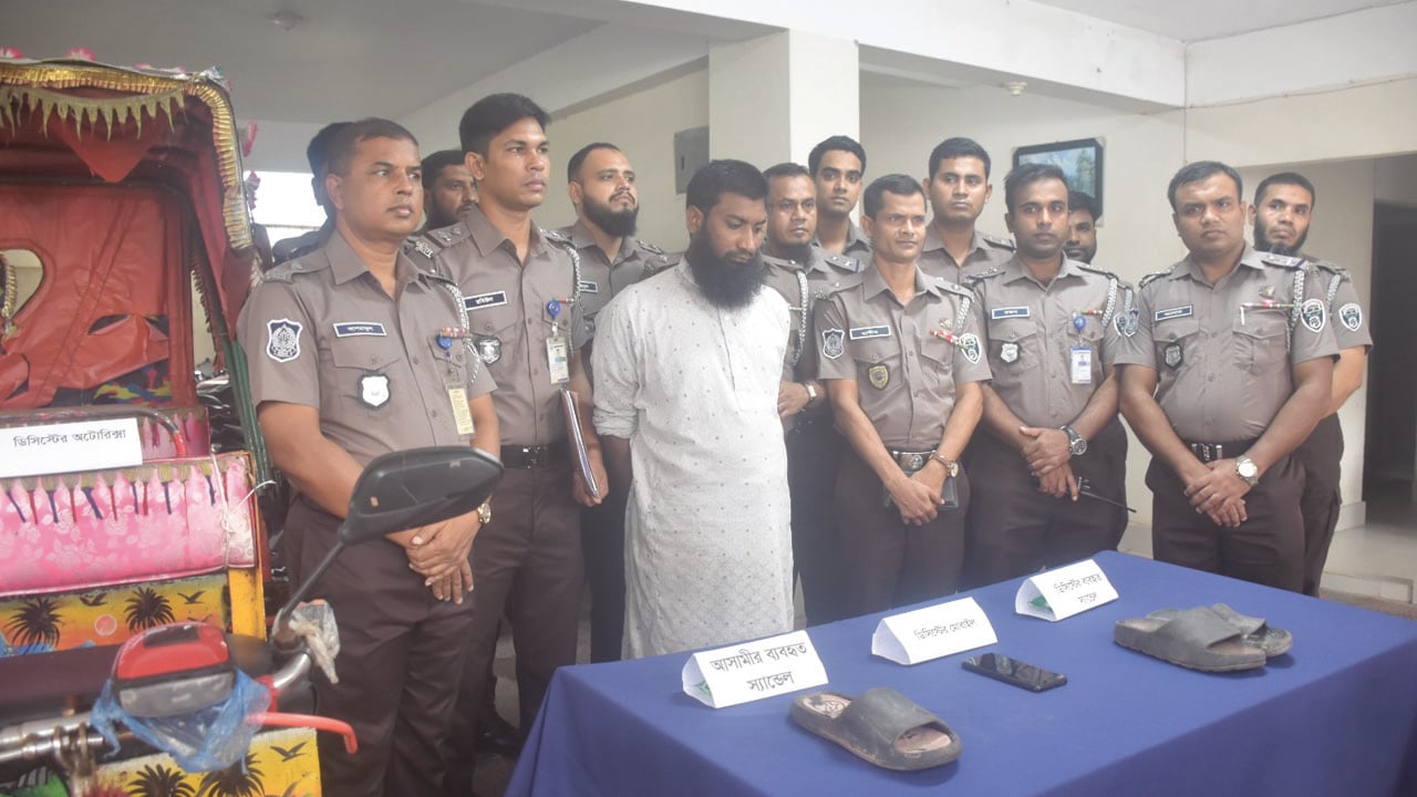অটোরিকশাচালক সাকিবুল হত্যার রহস্য উদঘাটন, আসামি গ্রেপ্তার