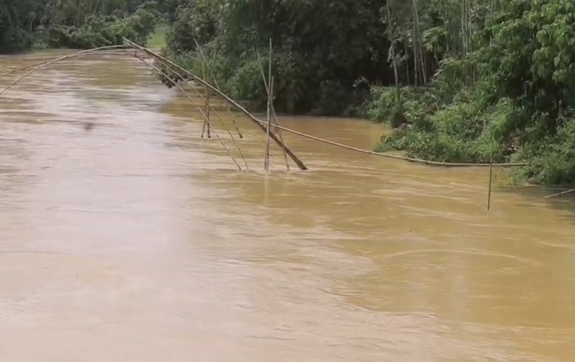 শেরপুরে পাহাড়ি ঢল-বৃষ্টিপাতে বাড়ছে ৩ নদীর পানি