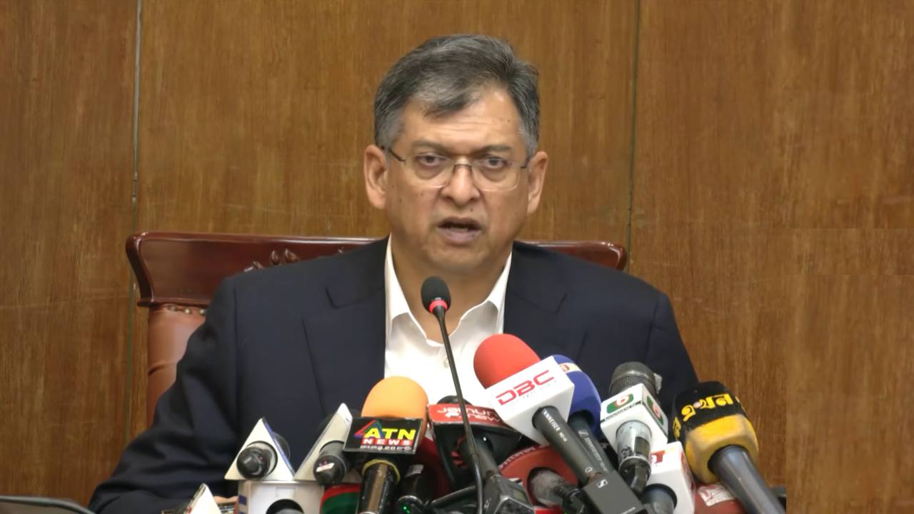 সালমান মুক্তাদির বিএনপির বিরুদ্ধে ঢালাও অভিযোগ করেছেন: স্বরাষ্ট্রমন্ত্রী