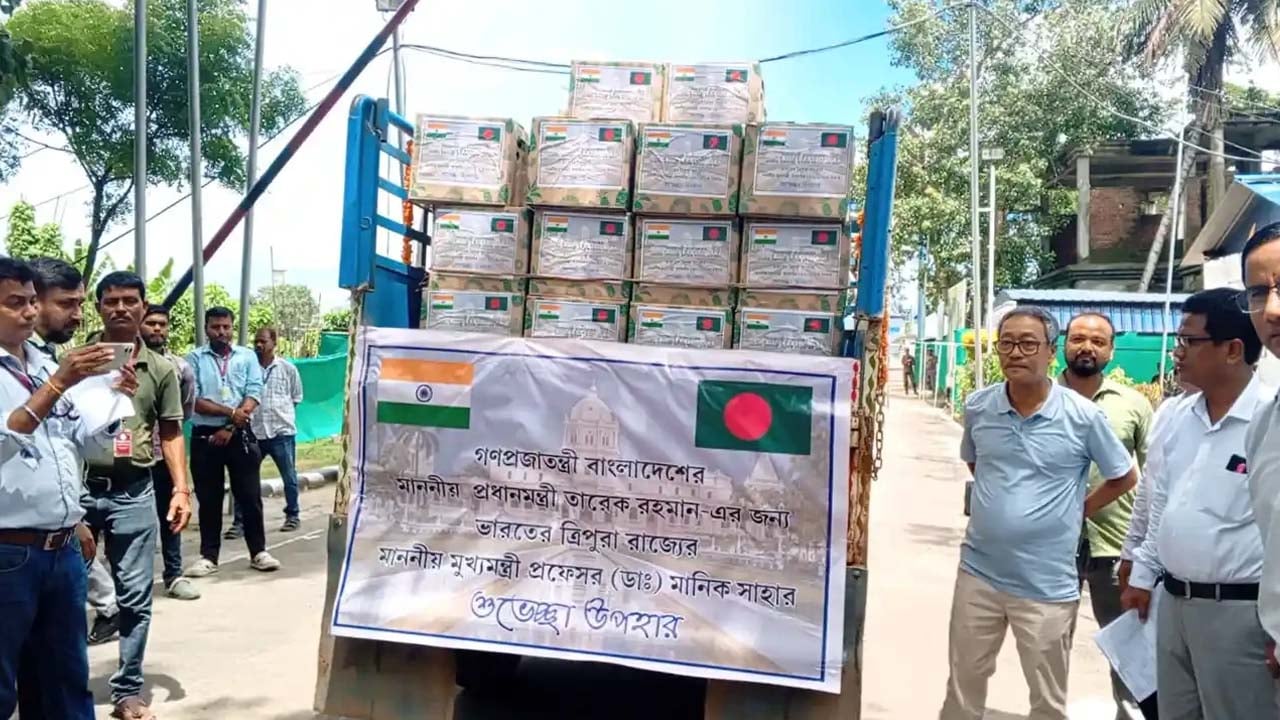 প্রধানমন্ত্রী তারেক রহমানের জন্য আনারস পাঠালেন ত্রিপুরার মুখ্যমন্ত্রী