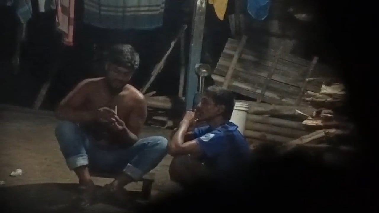 জাবির সুজন হোটেলে গাঁজা সেবনের ঘটনায় তদন্ত কমিটি গঠন
