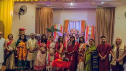 অস্ট্রেলিয়ার কুইন্সল্যান্ডে ঐকতান ইঙ্কের আয়োজনে দুর্গাপূজা