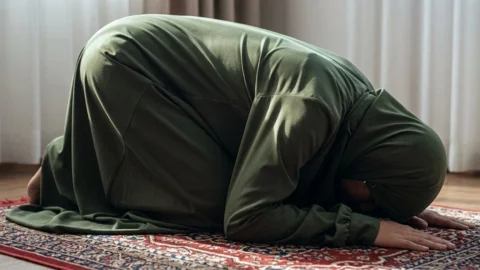 আজকের নামাজের সময়সূচি