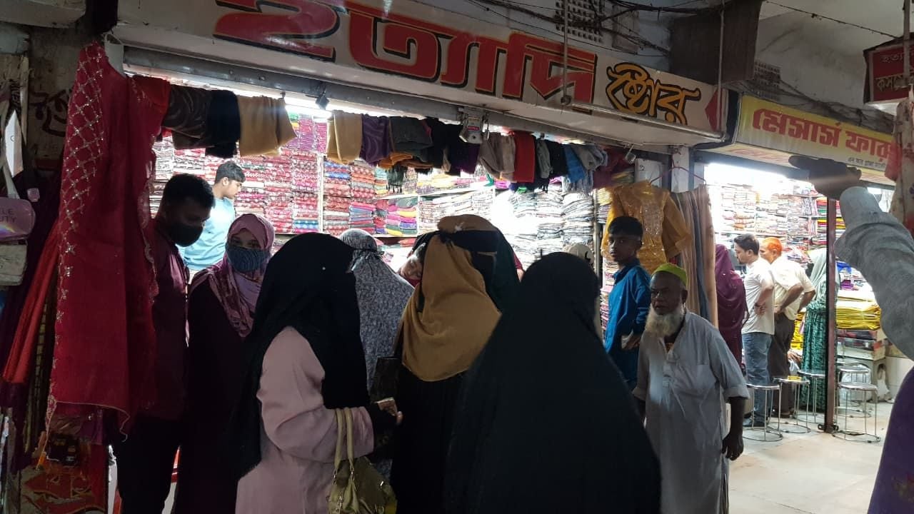 শনিবার রাজধানীর যেসব মার্কেট বন্ধ