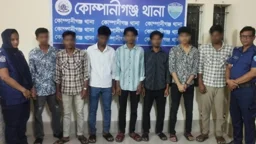 নোয়াখালীতে কিশোর গ্যাংবিরোধী অভিযান, আটক ৩০