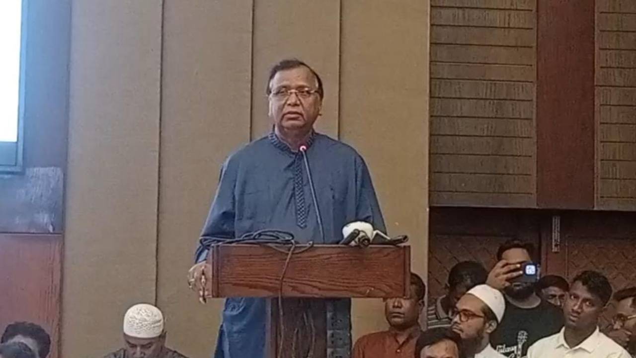 বিএনপি ও বেগম জিয়া কখনো জ্বালাও-পোড়াওয়ের রাজনীতি করেননি: ডিএসসিসি প্রশাসক