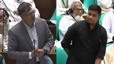 স্বরাষ্ট্রমন্ত্রীর ৬ মাসের ‘সাফল্য’ তুলে ধরে হাসনাত আব্দুল্লাহর ফেসবুক পোস্ট