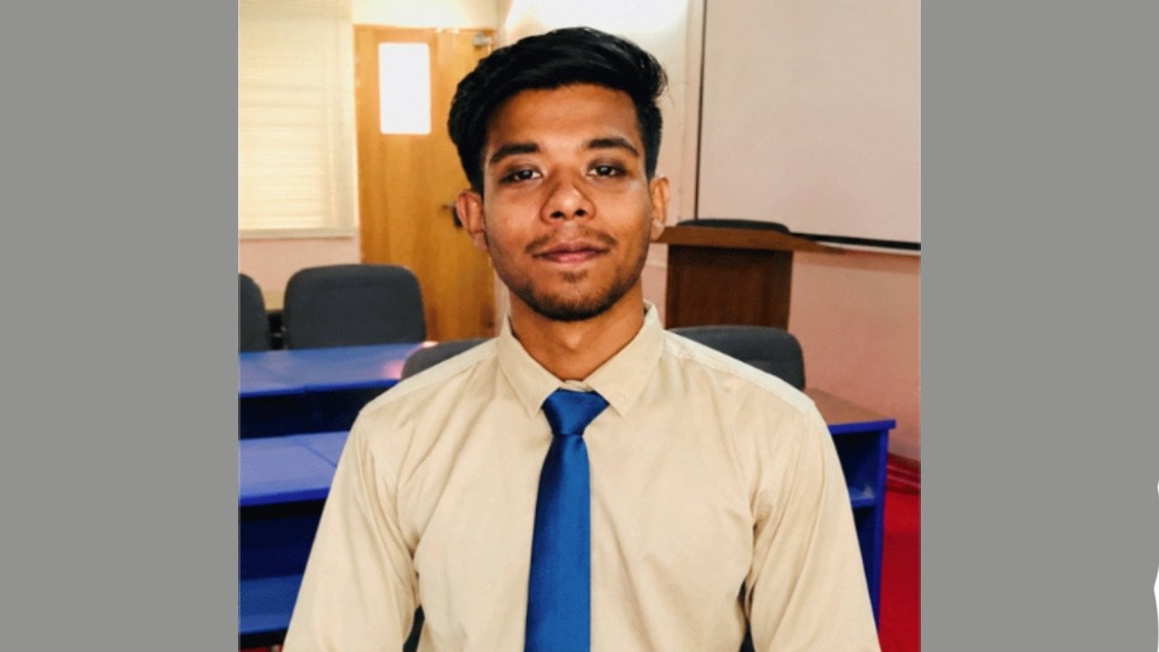 মেসে মিললো বিশ্ববিদ্যালয় শিক্ষার্থীর অর্ধগলিত মরদেহ