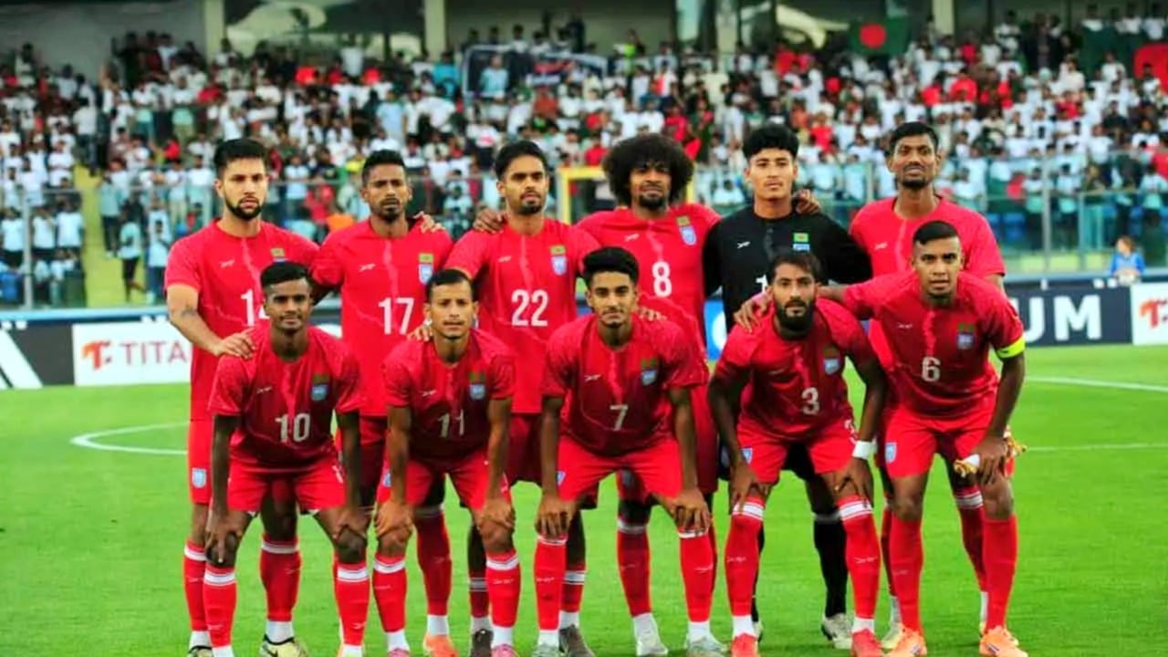 তপুর জোড়া গোলে ইউরোপে ইতিহাস গড়লো বাংলাদেশ