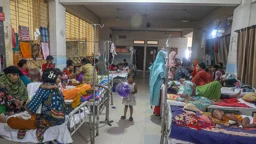 মুগদা হাসপাতালে ২০০ রোগীর বিপরীতে এক ডাক্তার, দুই নার্স