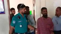 পানির দাবি নিয়ে সিসিকে, উল্টো আটক হলেন ৬ যুবক