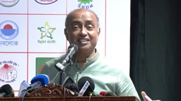 একটি মহল সম্পত্তি হস্তান্তর আইন নিয়ে বিতর্ক সৃষ্টির চেষ্টা করছে: আইনমন্ত্রী