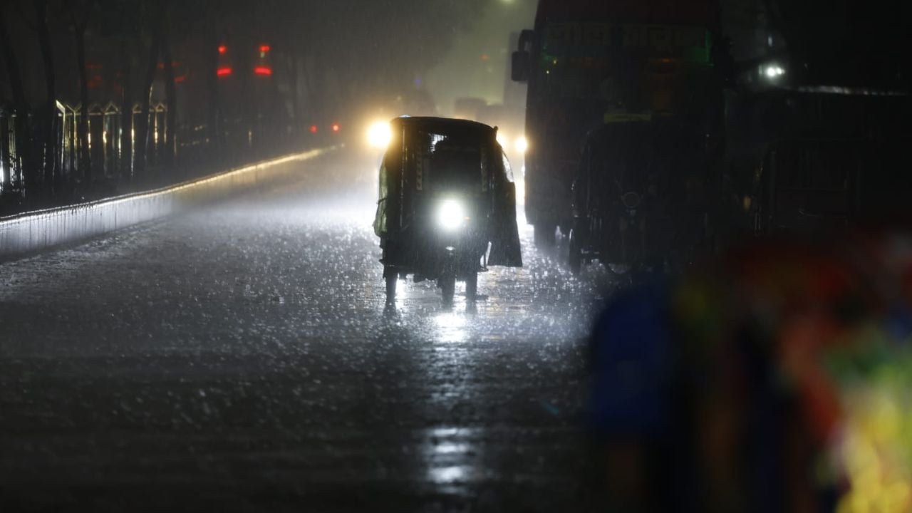 দেশের সব বিভাগে বৃষ্টির আভাস