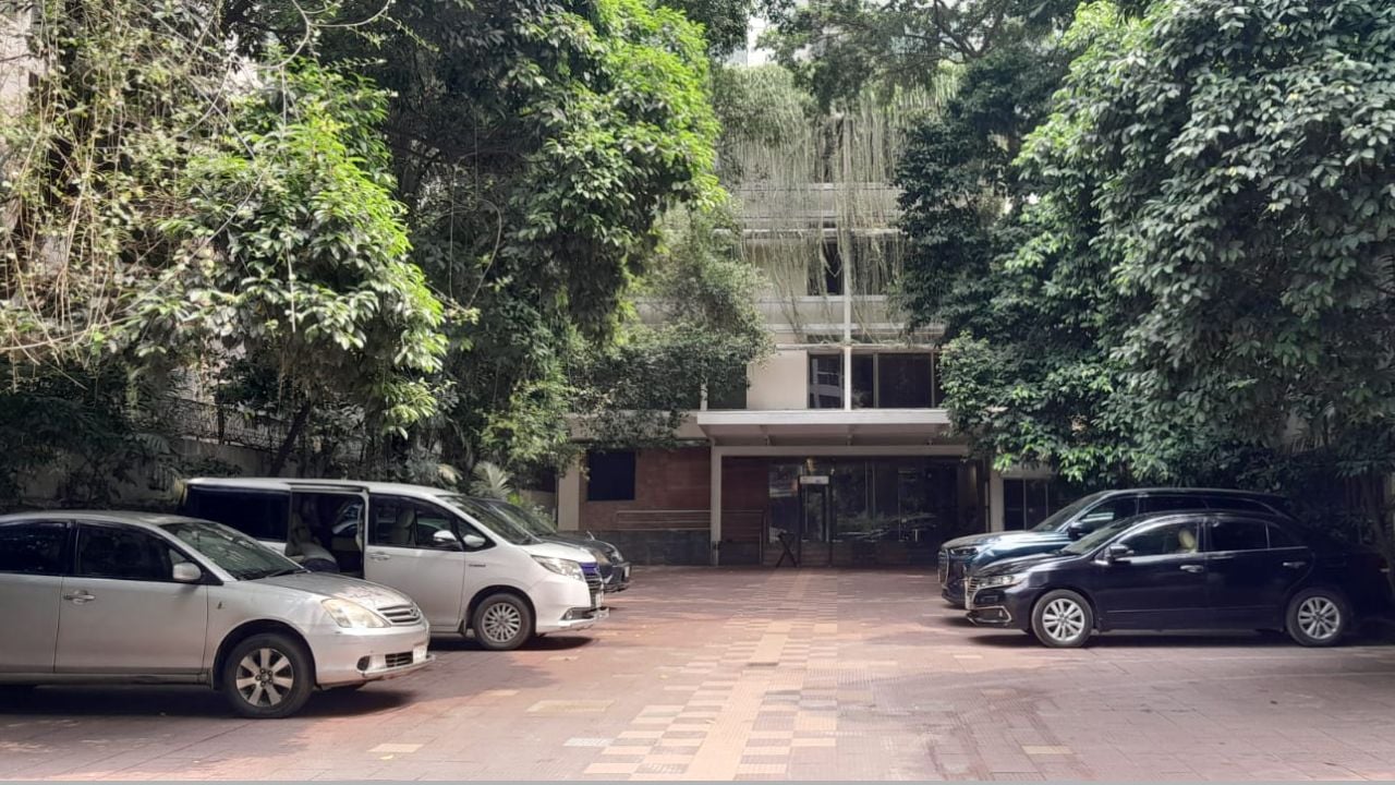 হোটেল লেকশোর (2)