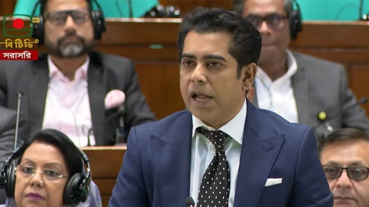 জামায়াতের সেই সংসদ সদস্যকে মাইক্রোওয়েভ দিতে চাইলেন পার্থ
