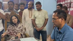 আপনি বিরাট আওয়ামী লীগ ছিলেন: ওসিকে রুমিন ফারহানা