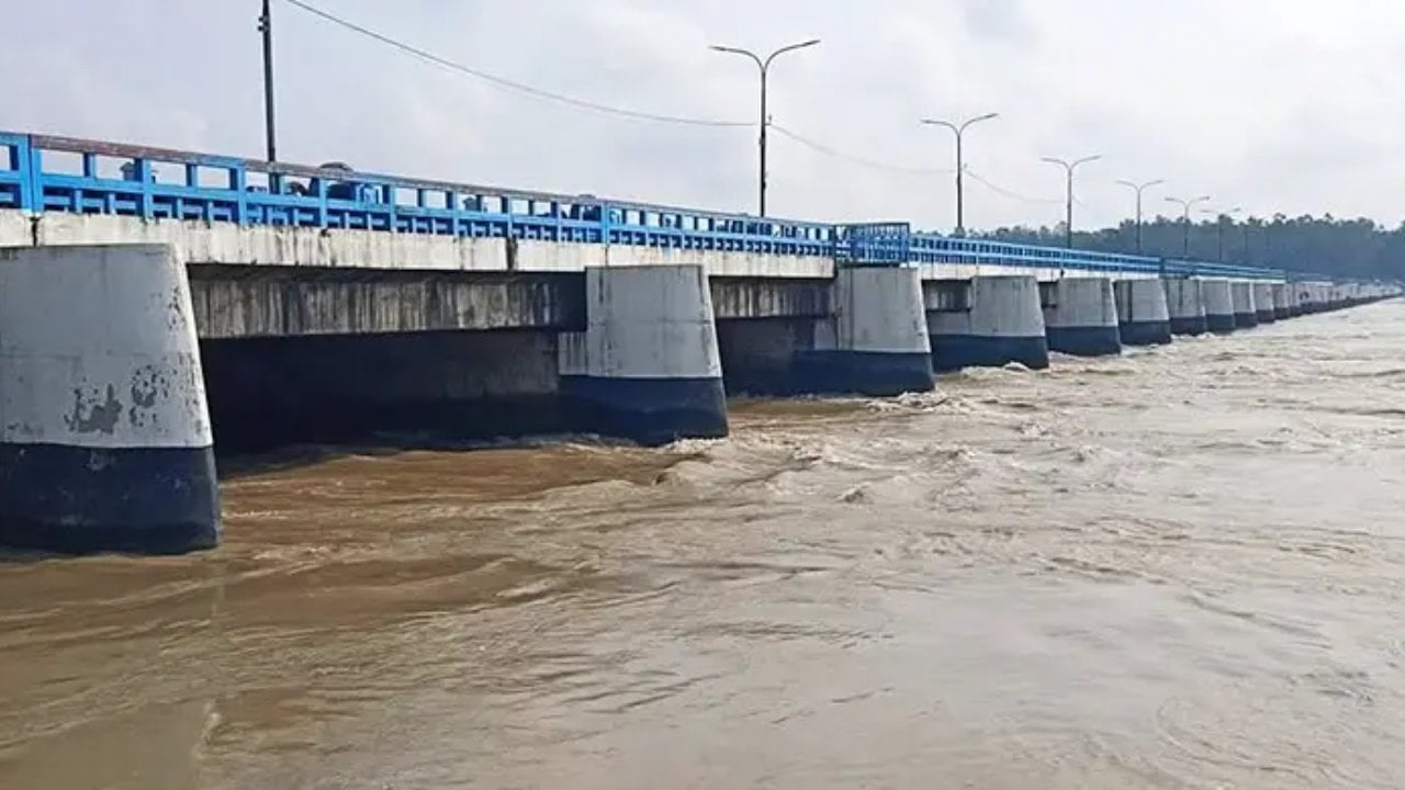 বিপৎসীমার কাছাকাছি তিস্তার পানি