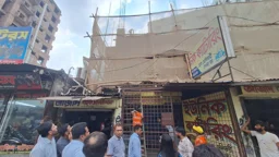 রাজউকের ৯টার মোবাইল কোর্ট ১২ টায়ও শুরু হয়নি
