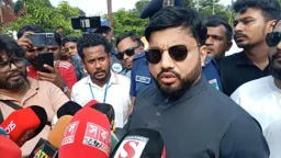 লংমার্চের নামে জাতীয় সম্পদের অপচয় হচ্ছে: ইশরাক হোসেন