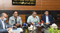 ক্যান্সার চিকিৎসা সম্প্রসারণে ঢাকার বাইরে বসবে ১১ রেডিওথেরাপি মেশিন: মন্ত্রী