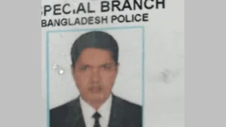 পুলিশের এসবি সদস্যকে পিটিয়ে হত্যার অভিযোগ