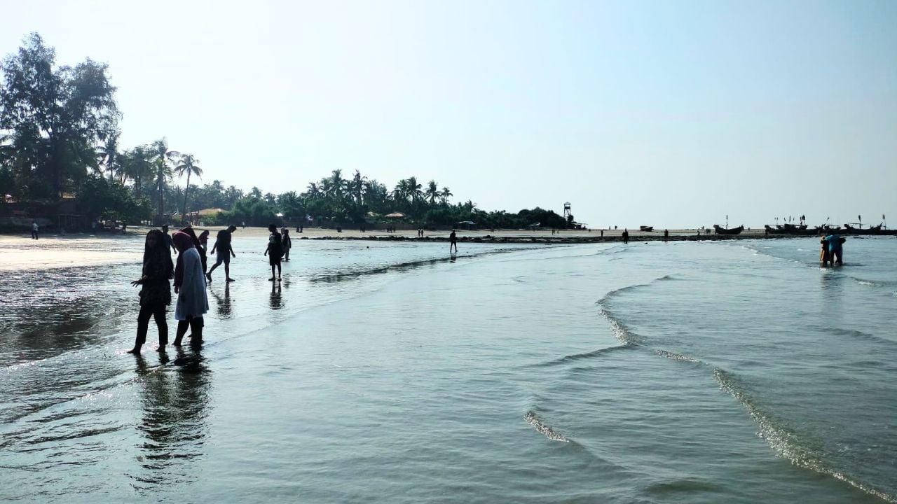 সেন্টমার্টিন ভ্রমণে বিধিনিষেধ শিথিল হতে পারে
