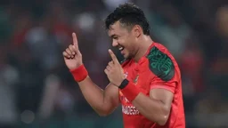 বাংলাদেশকে ২৭২ রানের লক্ষ্য দিলো জিম্বাবুয়ে