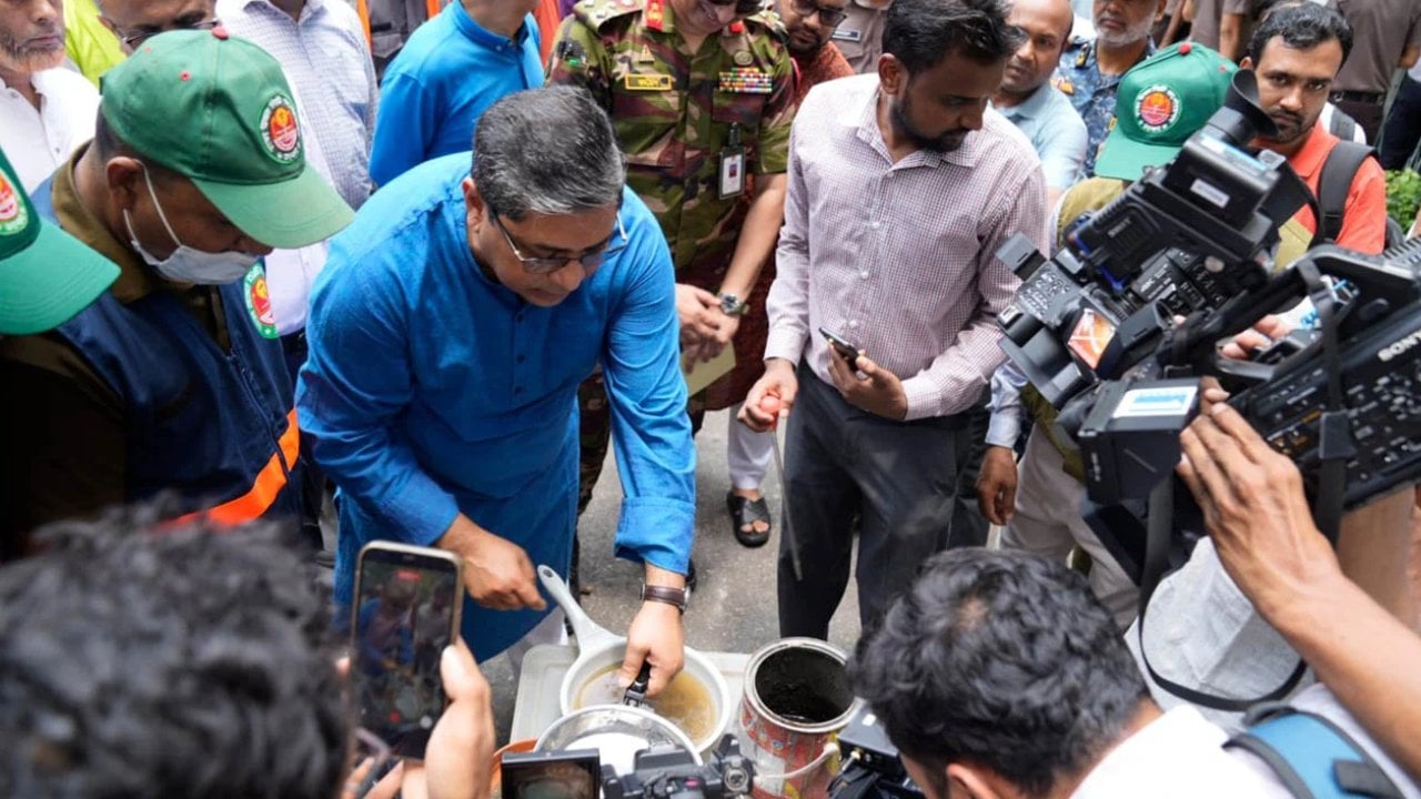 বনানীতে টাস্কফোর্সের ডেঙ্গুবিরোধী অভিযান, ৫০ হাজার টাকা জরিমানা