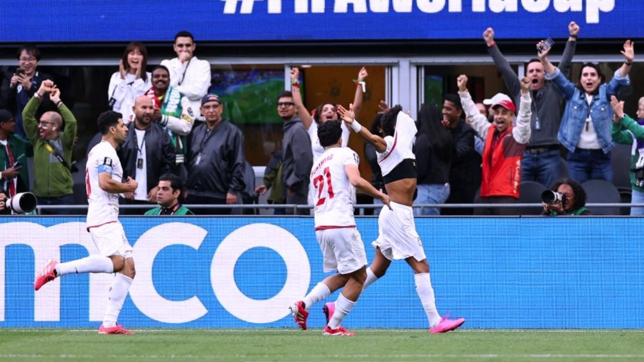 অতিরিক্ত সময়ে ইরানের গোল ভিএআরে বাতিল