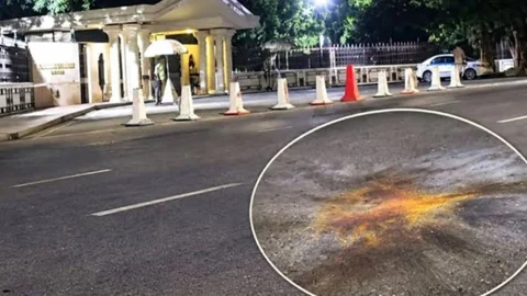মধ্যরাতে প্রধানমন্ত্রীর কার্যালয়ের সামনে ককটেল বিস্ফোরণ